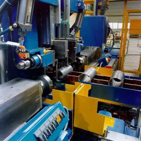 Picture of 2-5" diameter x 25' Automatic Tube Bundler