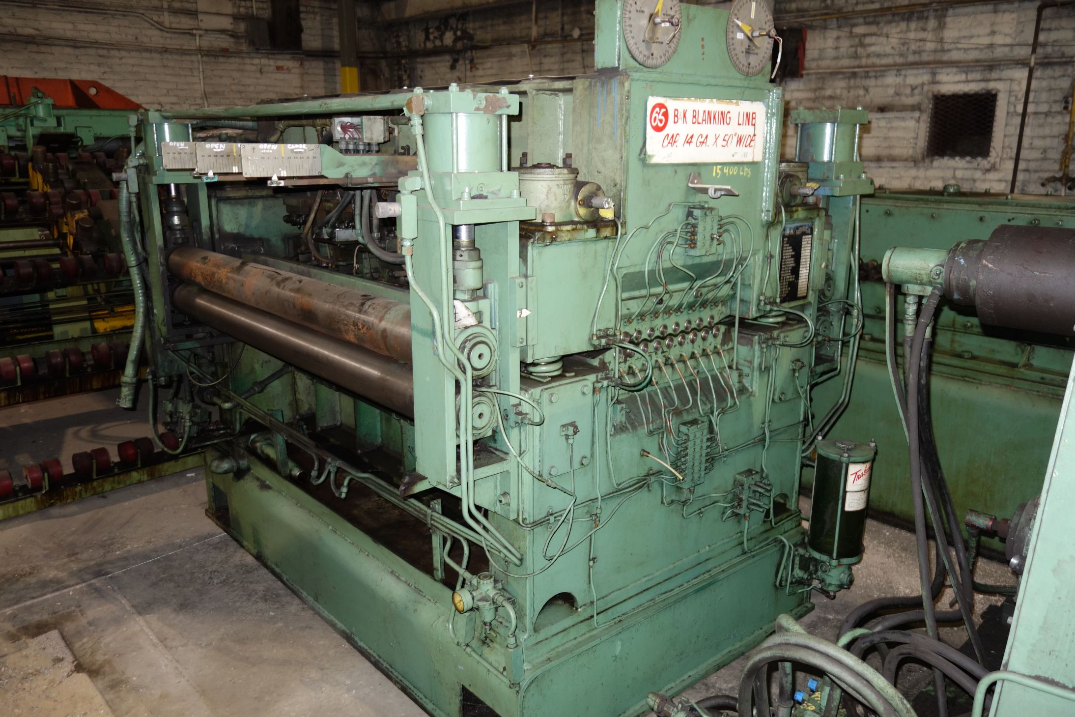 Picture of 66" x 1.5" dia. B&K Leveler